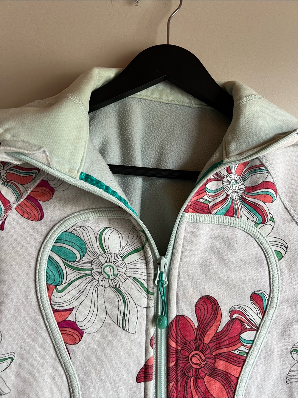 Vintage Lululemon Floral Scuba Hoodie Size 4 Mint Pink Zip Up Jacket Y2K - Picture 6 of 13